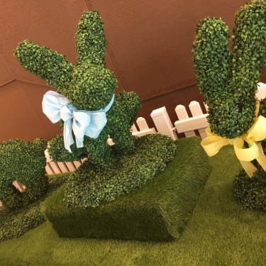 Easter Bunnies Topiary Props