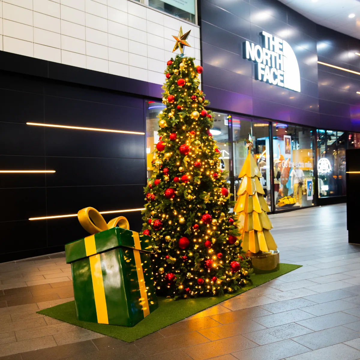 World Square Christmas