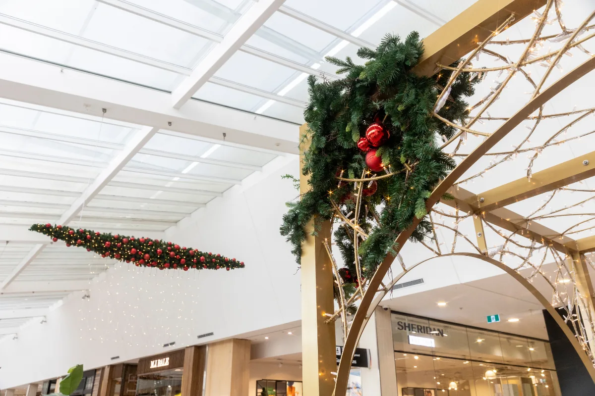 claremont_quarter_christmas_display